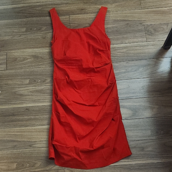 papillon Dresses & Skirts - 🔥Red Sheath Dress Sleeveless